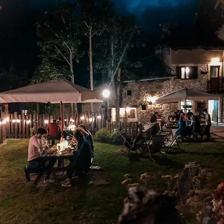 Visaisa Taverna & Foresteria Fogadó
