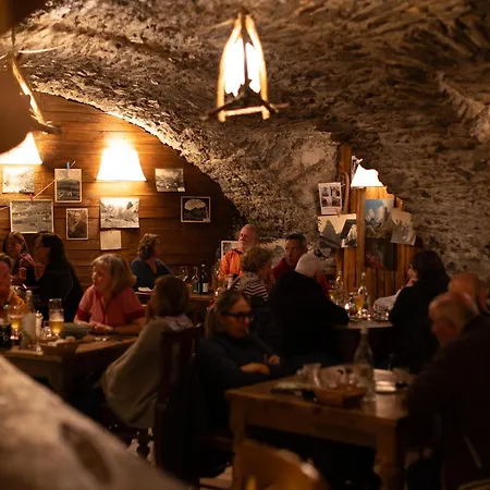 Zajazd Visaisa Taverna & Foresteria *