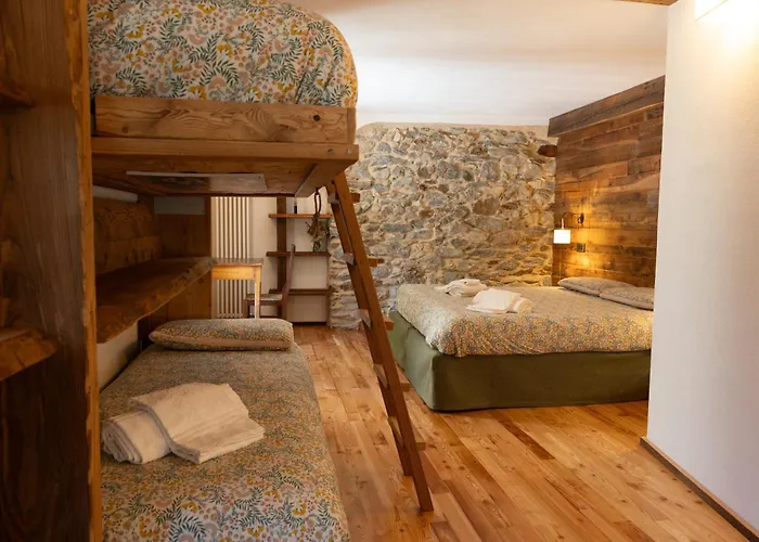 Visaisa Taverna & Foresteria Acceglio